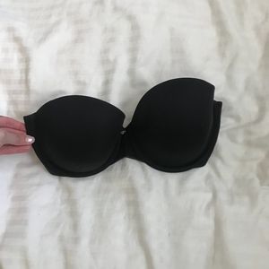 Victoria Secret Black strapless bra